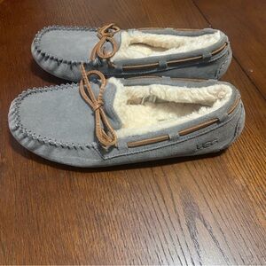UGG Women’s Gray and Tan UGG Loafers